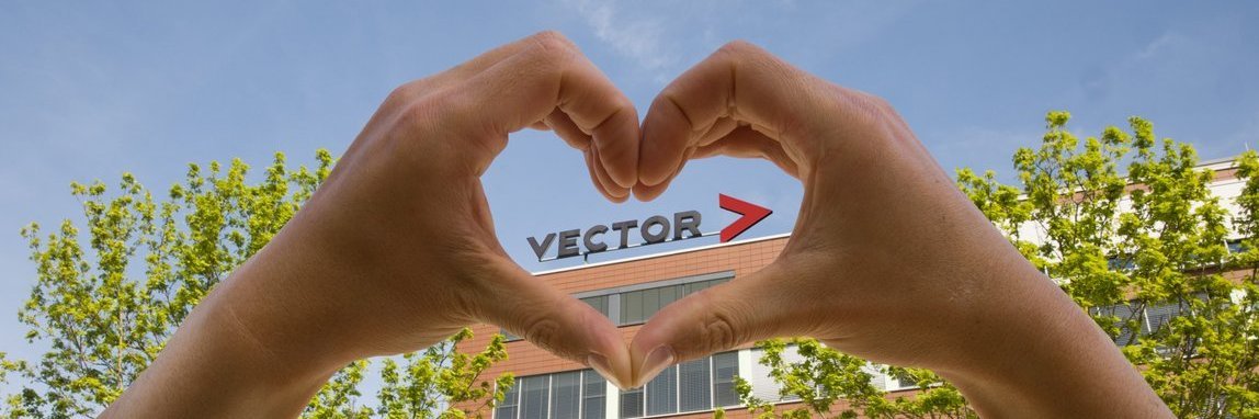 Vector Gebäude im Hintergrund, davor zwei Hände, die ein Herz formen