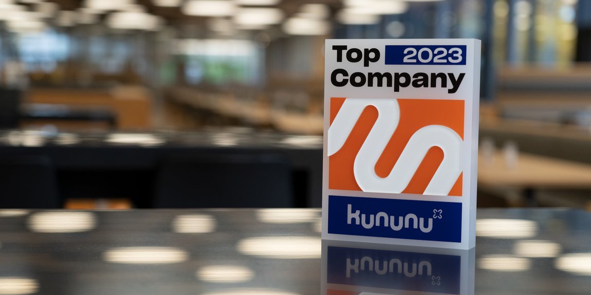 kununu-Trophäe für die Auszeichnung "Top Company 2023"