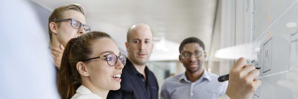 Vector employees are brainstorming