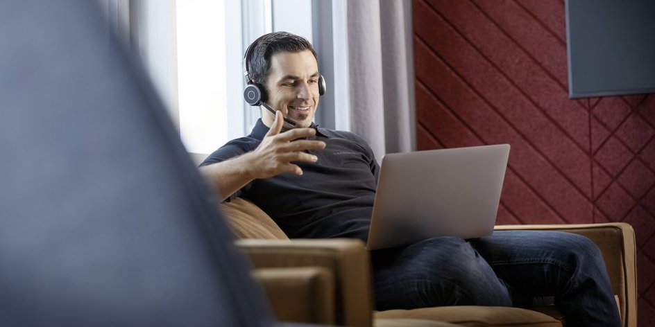 Employees on the sofa in the home office